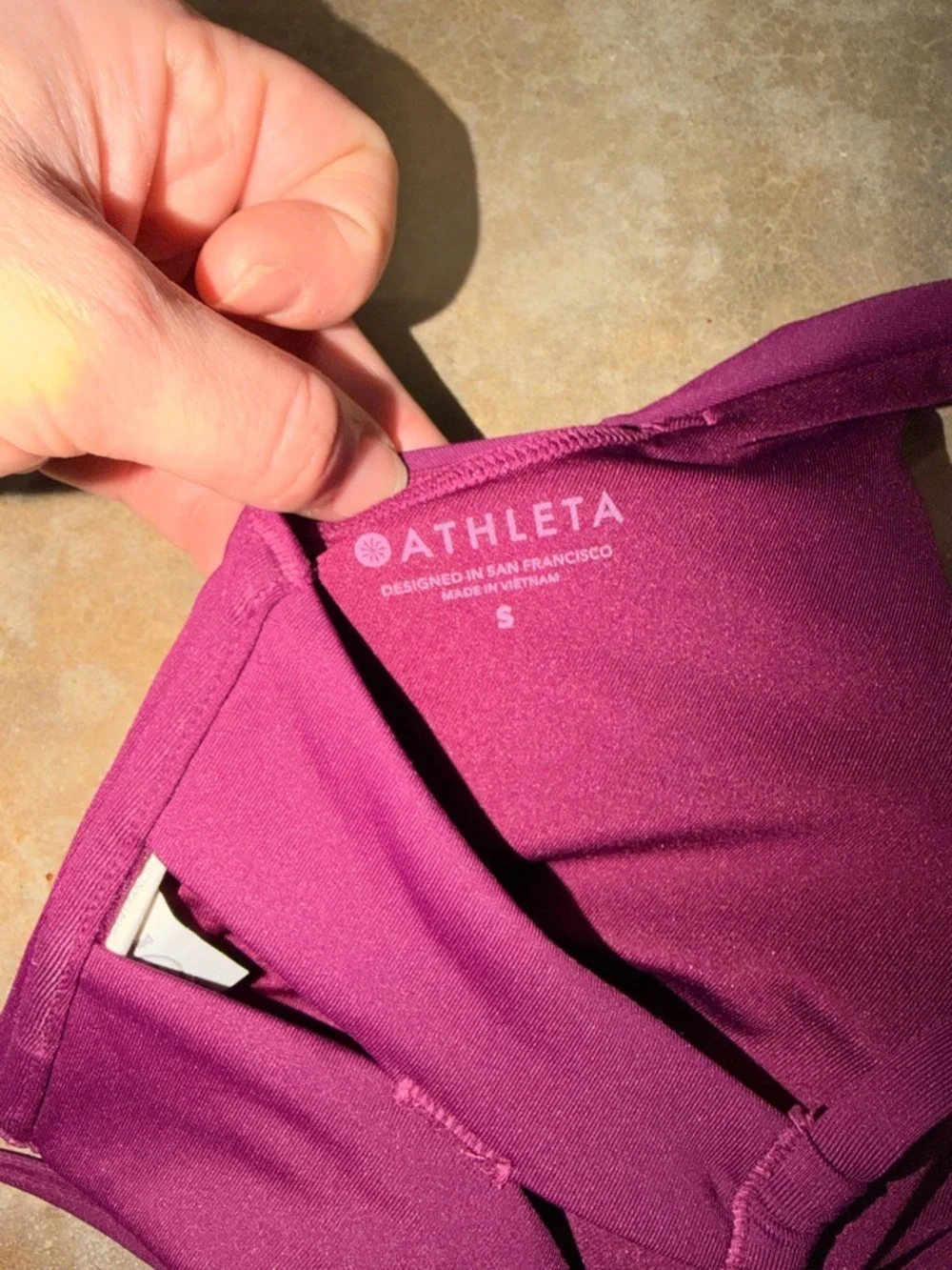 Athleta Burgundy Strappy Back Sports Bra Womens Small Workout Medium Support - Picture 5 of 8